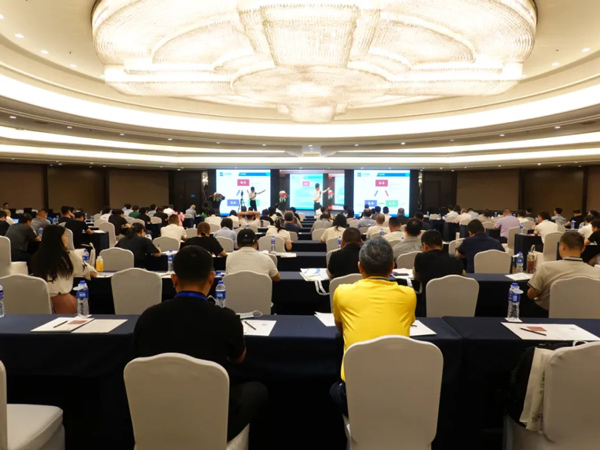 再现自然之美，瑞科丝品牌发布暨再生正品联盟宣誓活动圆满结束！